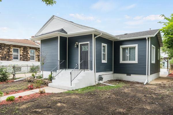 821 N Rosewood Ave., Kankakee, IL 60901