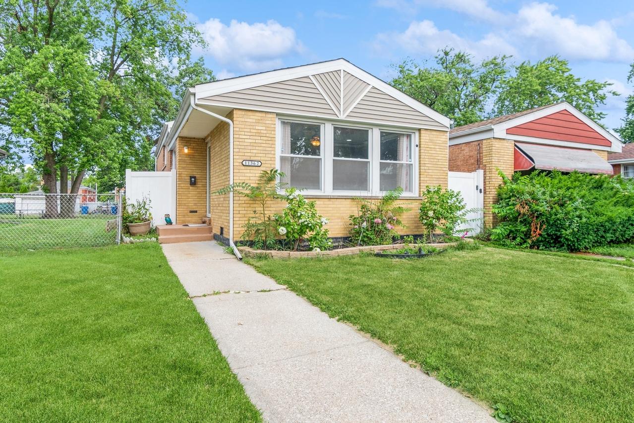 11362 S Laflin St., Chicago, IL 60643