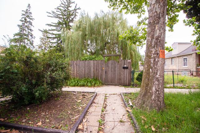 5441 N Linder Ave., Chicago, IL 60630