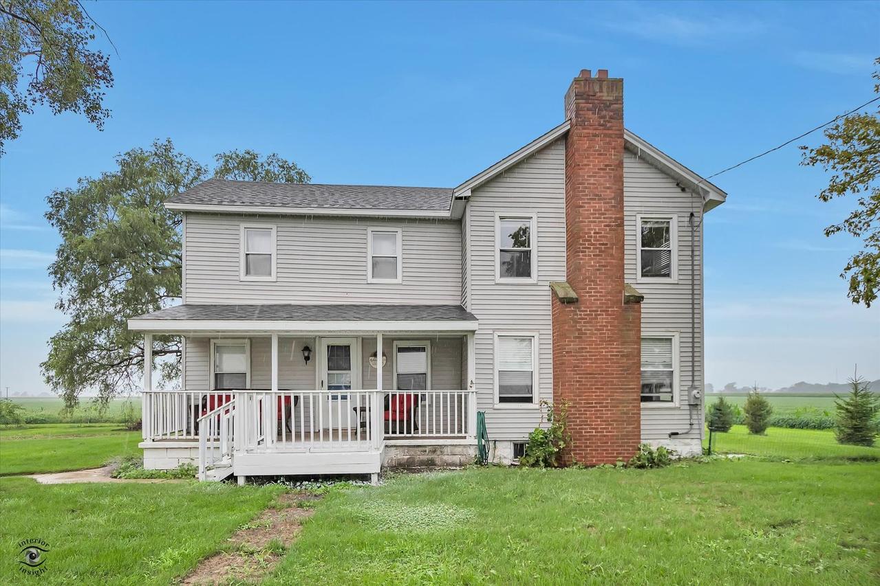 10120 N 1000 East Rd., Manteno, IL 60950