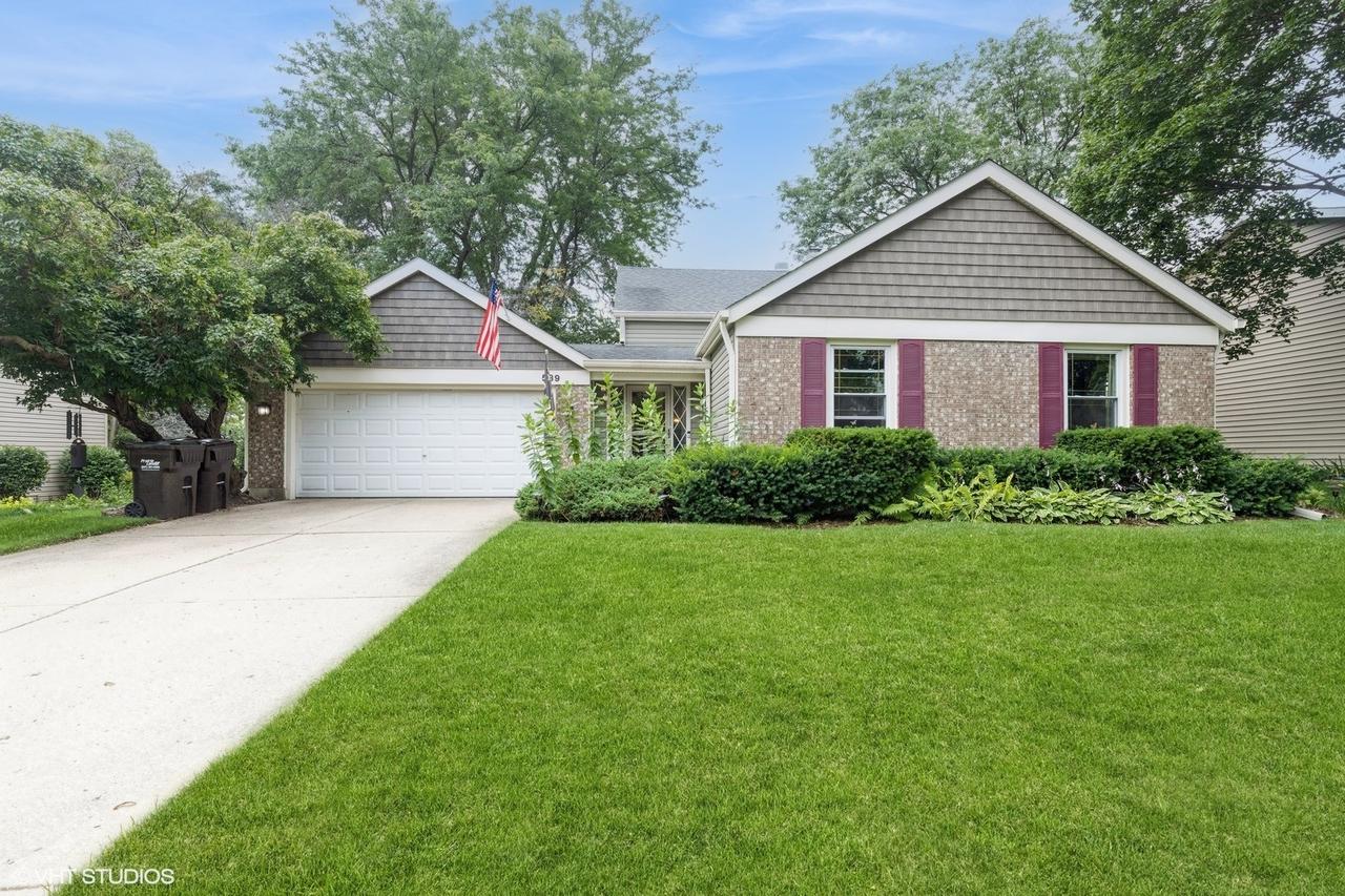 539 Monterey Dr., Crystal Lake, IL 60014