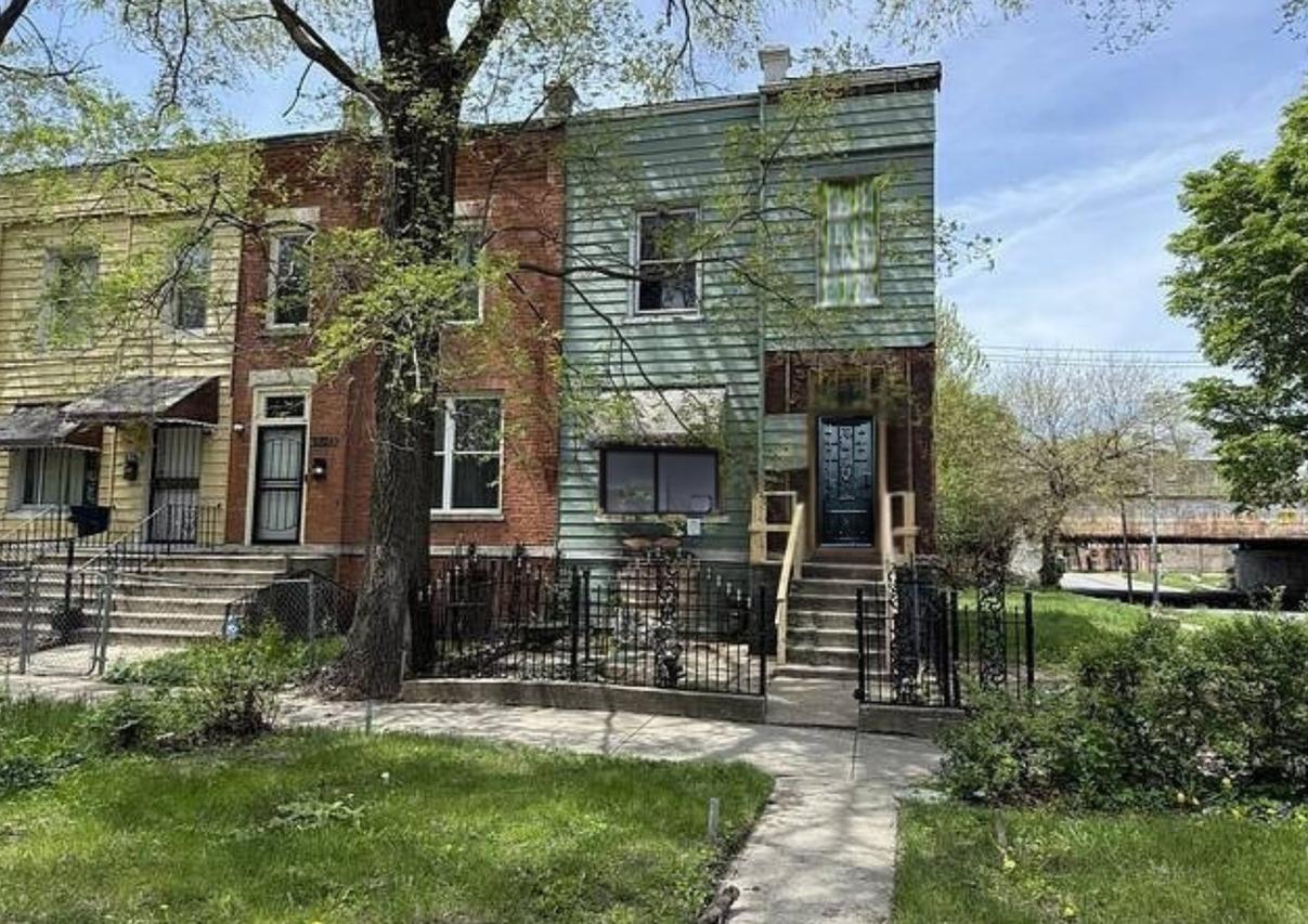 6702 S Parnell Ave., Chicago, IL 60621