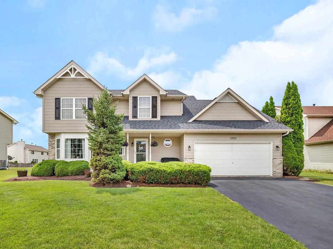 2902 Grass Lake Dr., Joliet, IL 60435