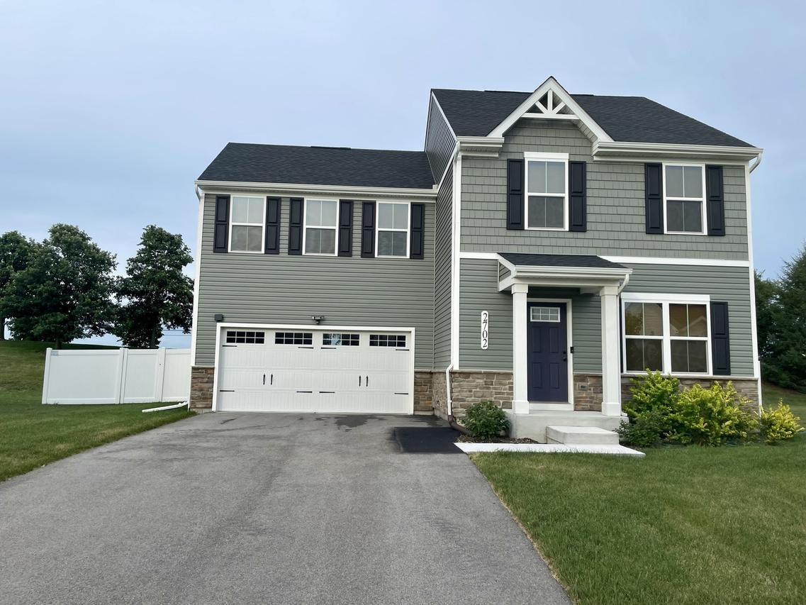 2702 Deer Crossing Dr., Plainfield, IL 60586