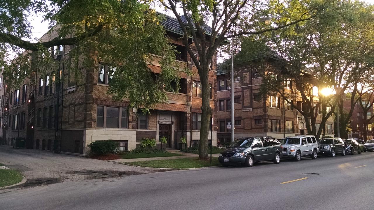 947 E Hyde Park Blvd. #1, Chicago, IL 60615