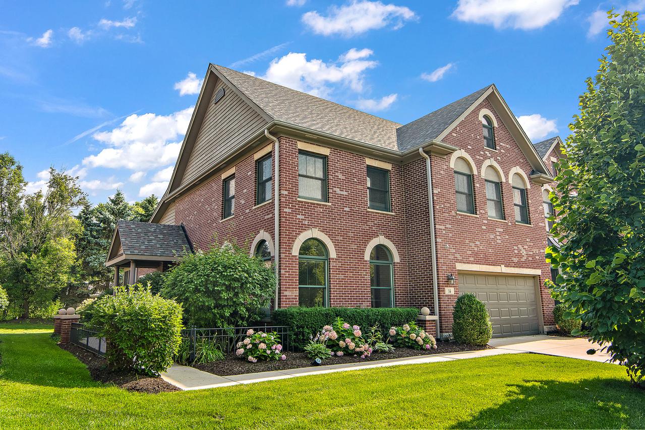 14 Old Frankfort Way, Frankfort, IL 60423