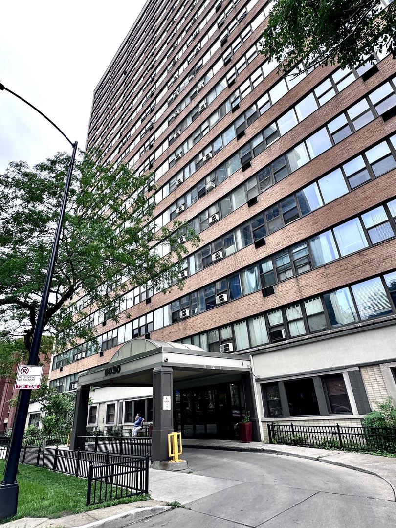 6030 N Sheridan Rd. #1205, Chicago, IL 60660