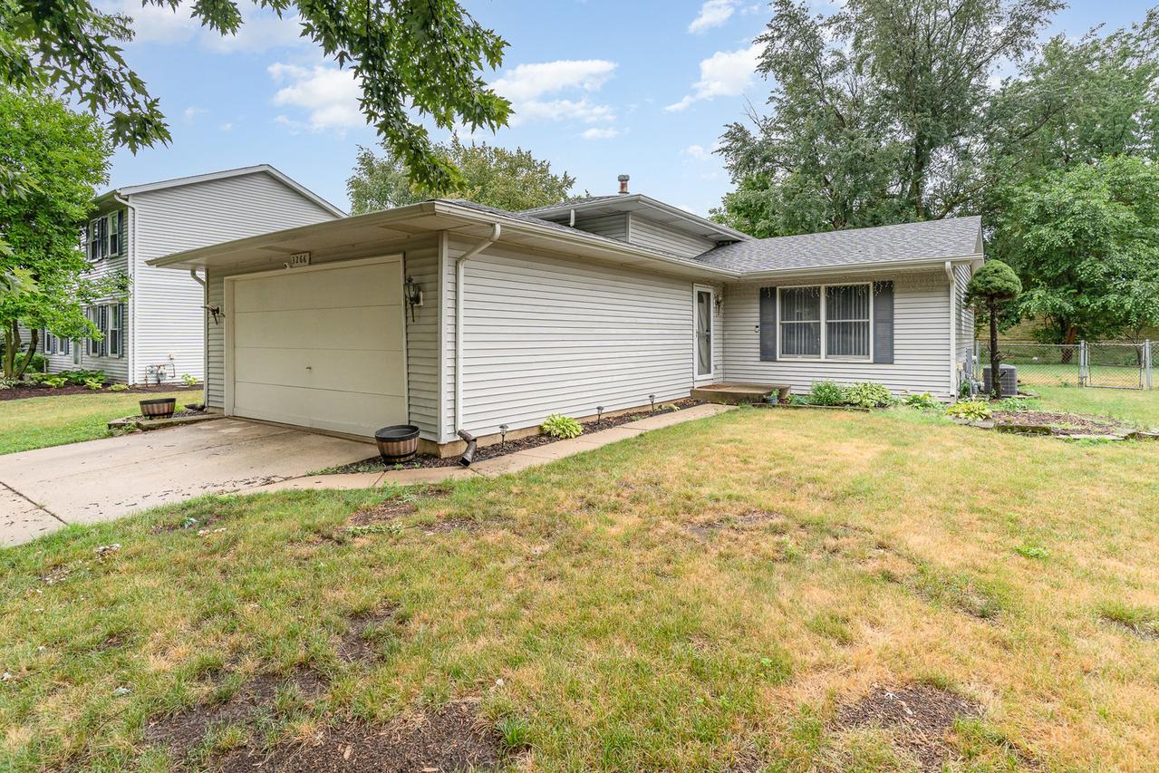 3266 Cathy Dr., Joliet, IL 60431