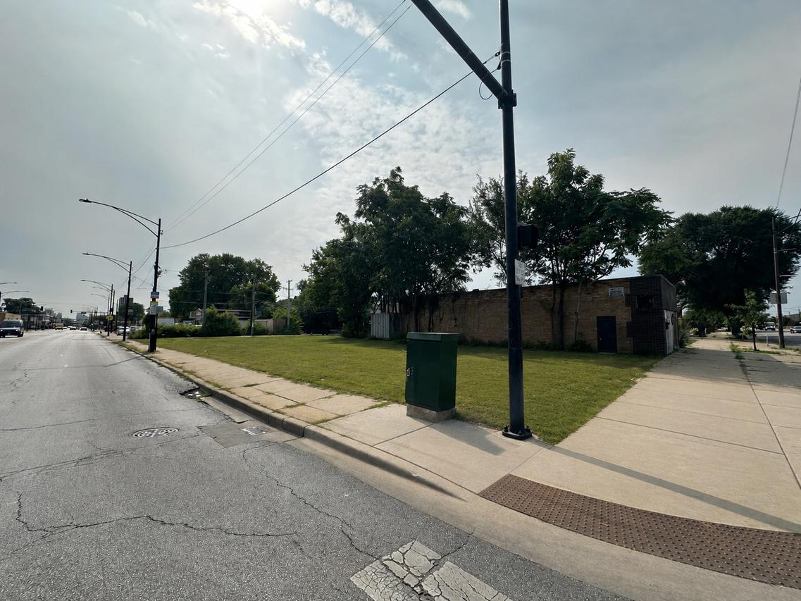 5101 S State St., Chicago, IL 60609