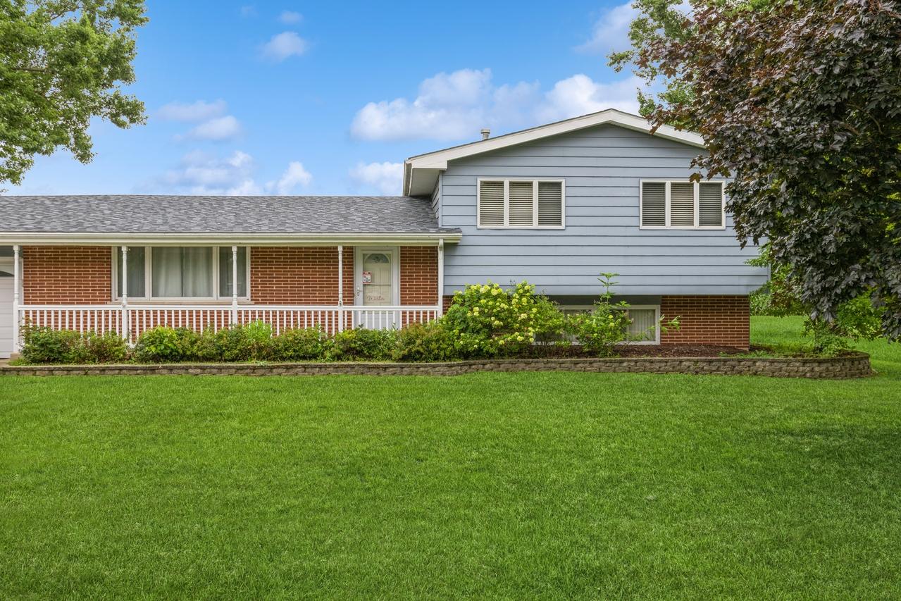 6112 Elm St., Union, IL 60180