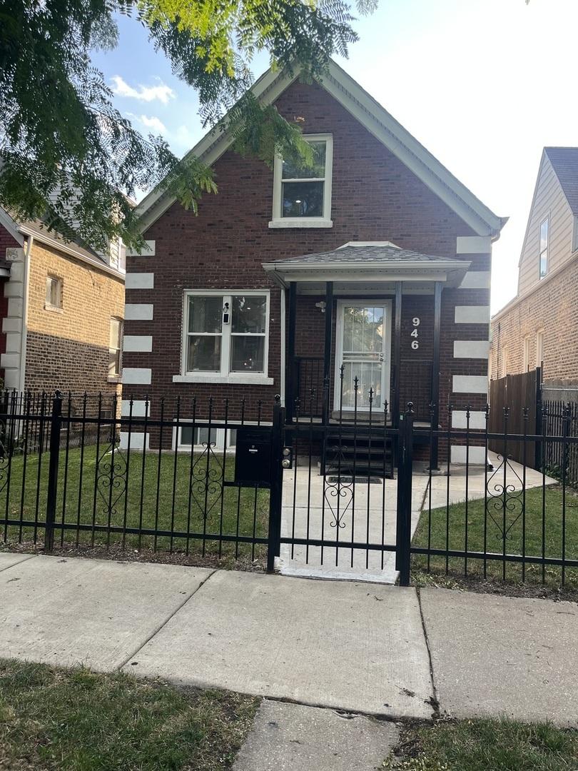 [Address Hidden by Seller], Chicago, IL 60651