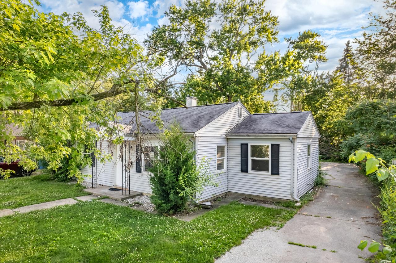 777 Francine Dr., Kankakee, IL 60901
