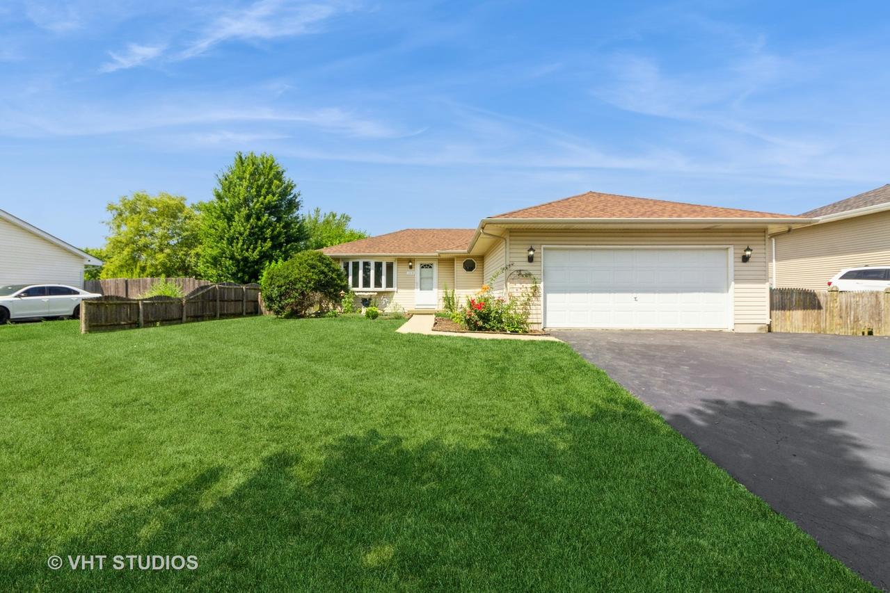 1319 Benham Dr., Joliet, IL 60431