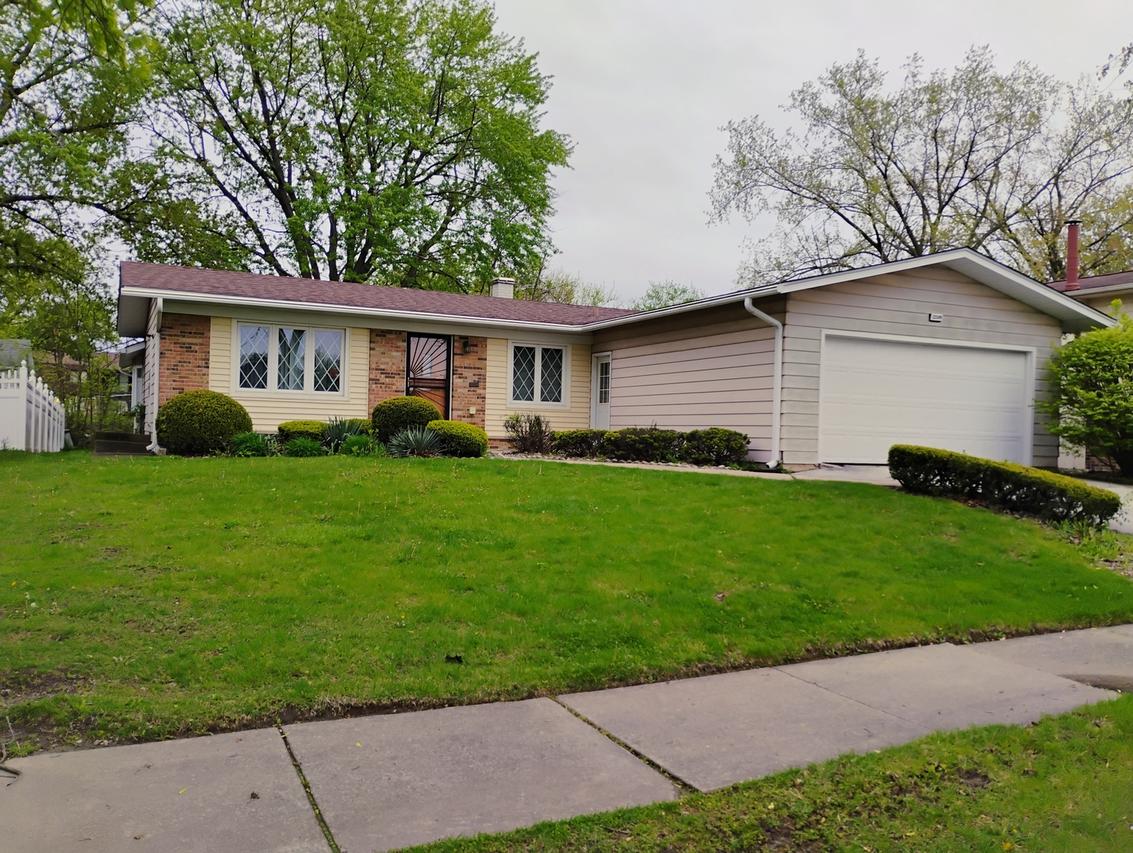 22509 Mission Dr., Richton Park, IL 60471