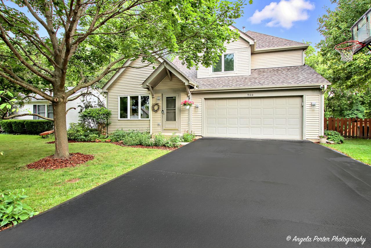 900 Summer Hill Ct., Antioch, IL 60002