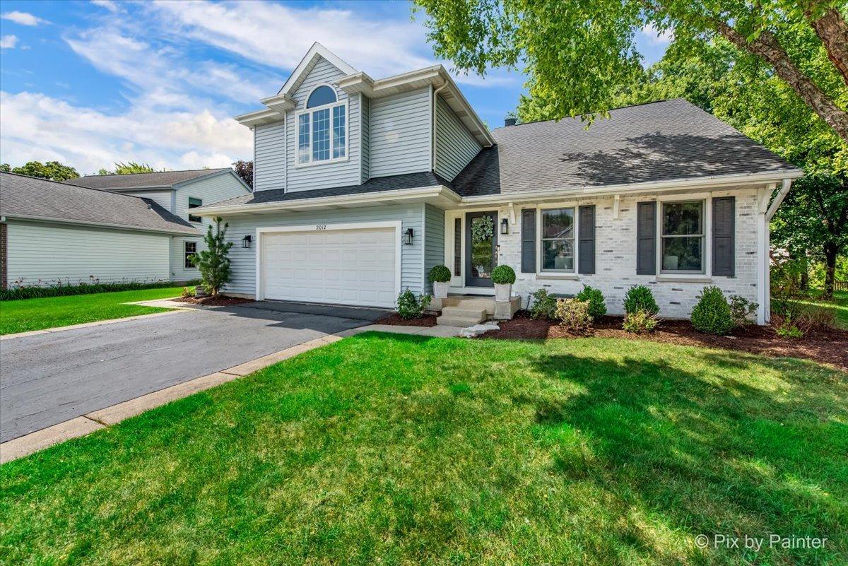 2012 N Yale Ave., Arlington Heights, IL 60004