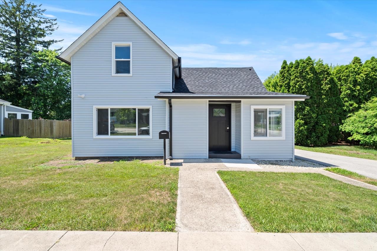 219 S Washington St., Lockport, IL 60441