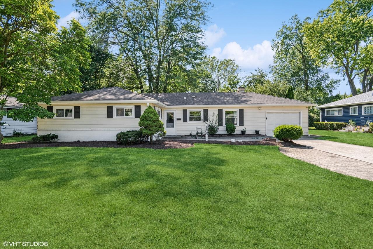 1902 N Washington St., Wheaton, IL 60187