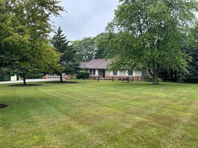 24300 S Harvest Hills Rd., Frankfort, IL 60423