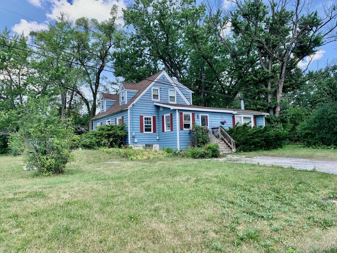 1068 N Coolidge Ave., Palatine, IL 60067