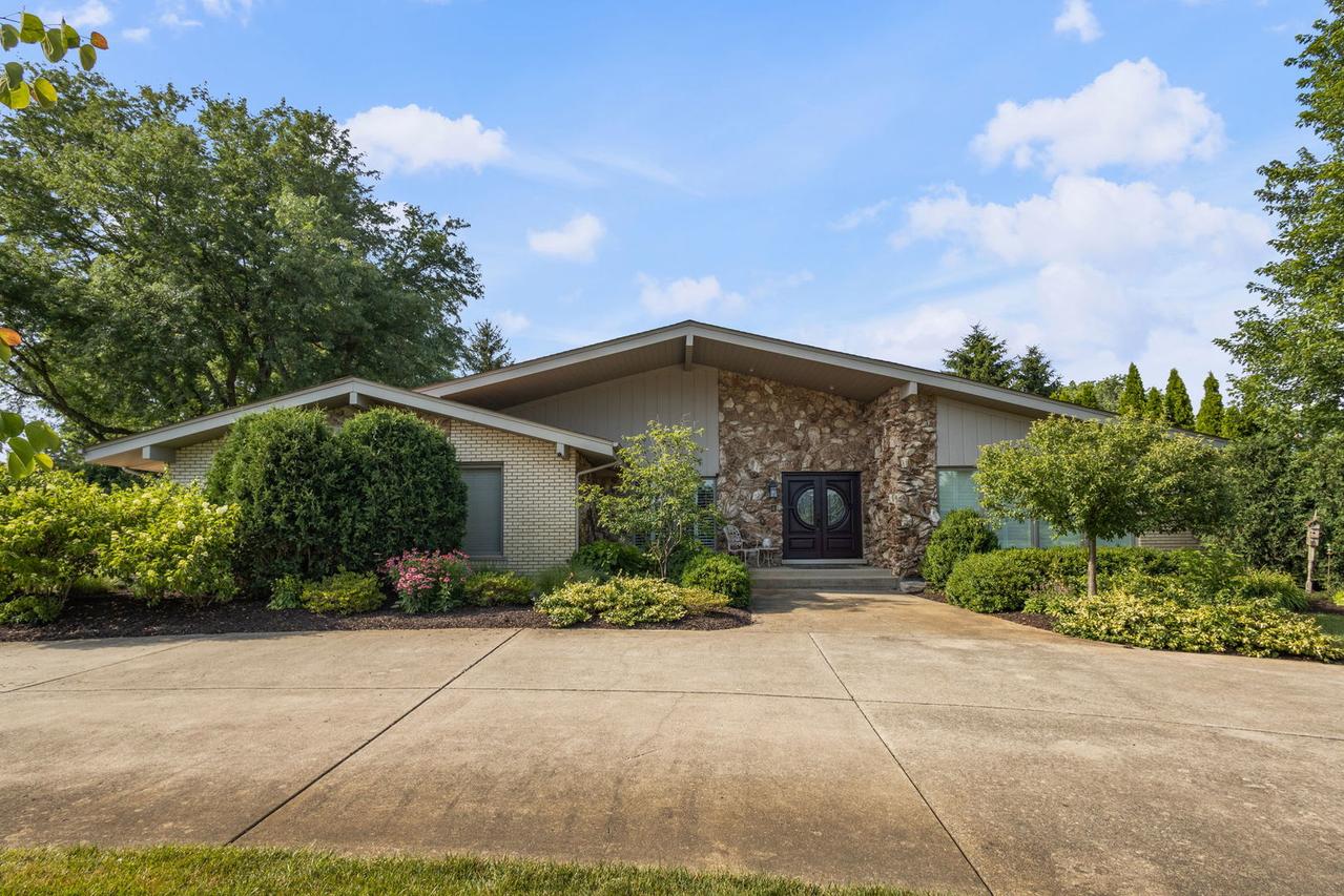 8340 W 145th Pl., Orland Park, IL 60462