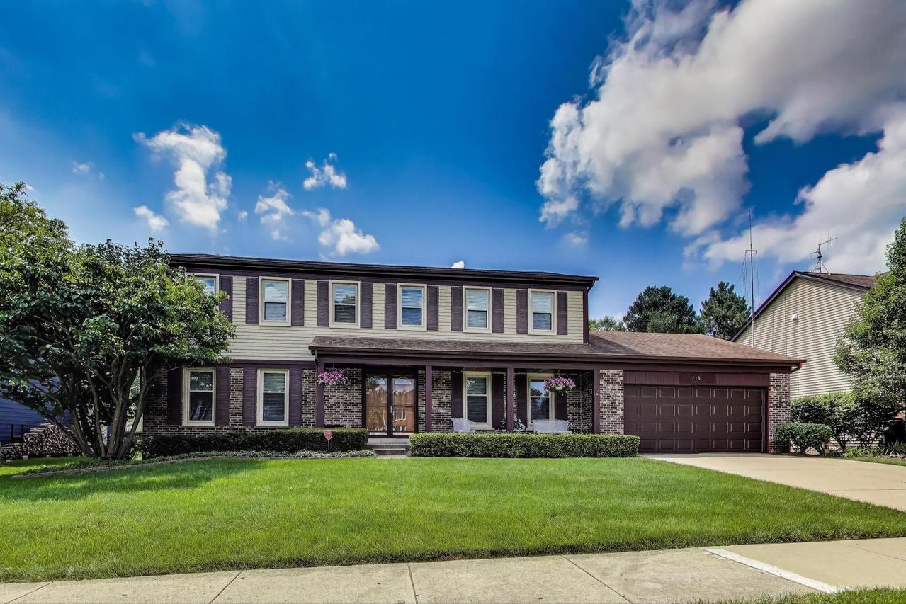 715 W Whiting Ln., Arlington Heights, IL 60004