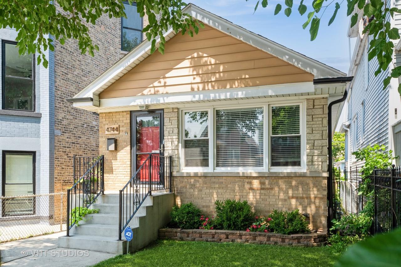 4744 W Patterson Ave., Chicago, IL 60641