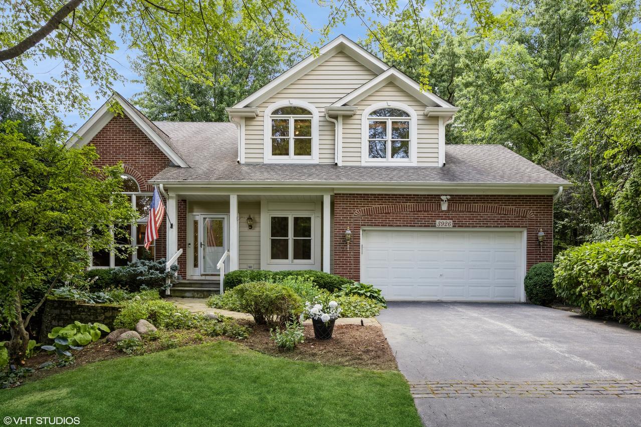 3926 Glendenning Rd., Downers Grove, IL 60515