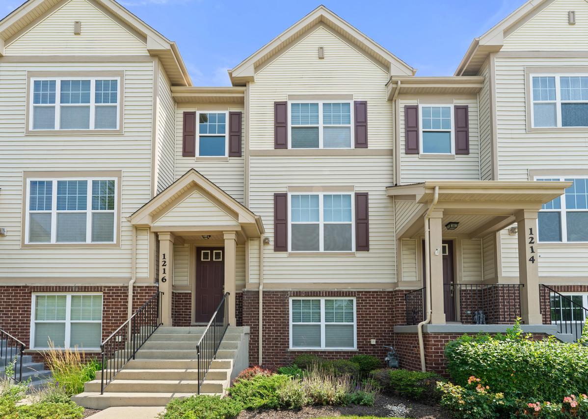 1216 Evergreen Ave., Des Plaines, IL 60016