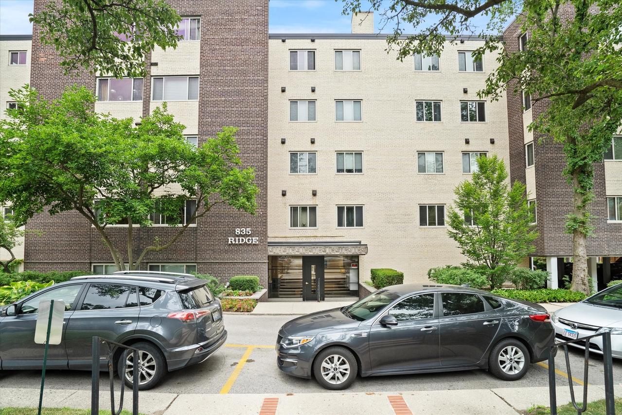 835 Ridge Ave. #507, Evanston, IL 60202