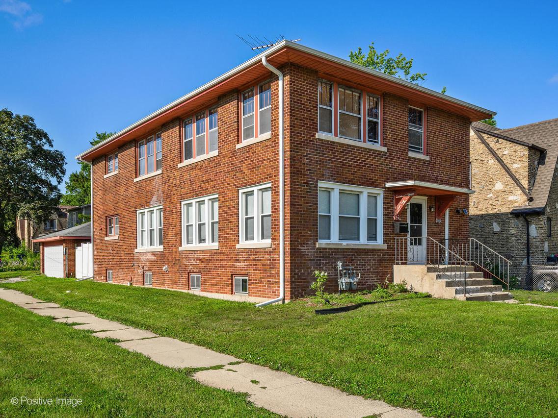 1110 W Pacific Ave., Waukegan, IL 60085
