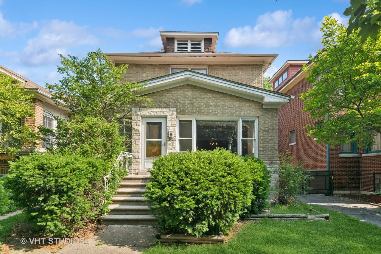 2946 W Wilson Ave., Chicago, IL 60625