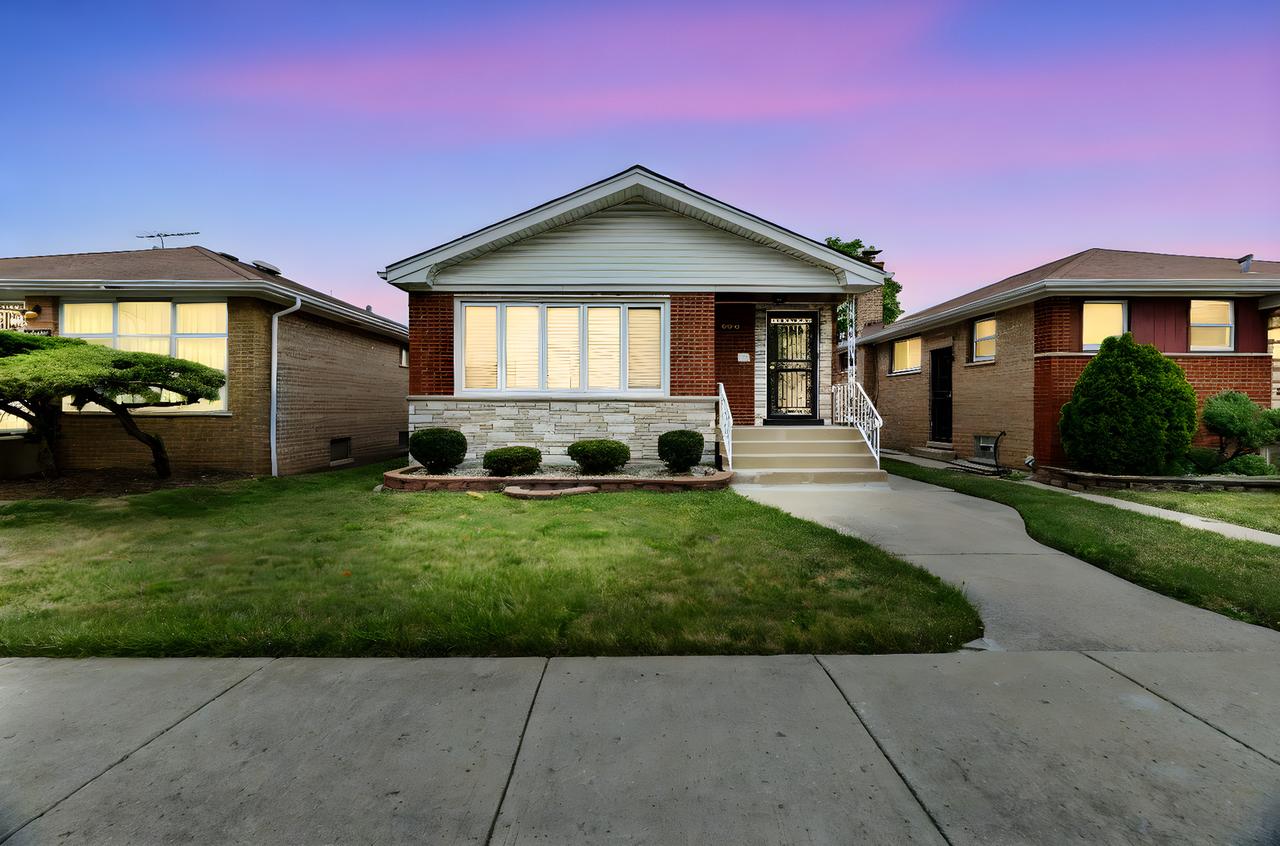 10722 S Union Ave., Chicago, IL 60628