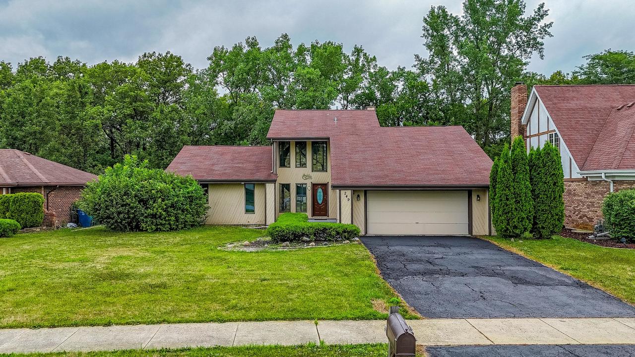 249 Milburn Ave., Crete, IL 60417