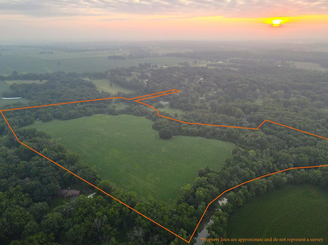 000 Mountain Ln., Freeport, IL 61032