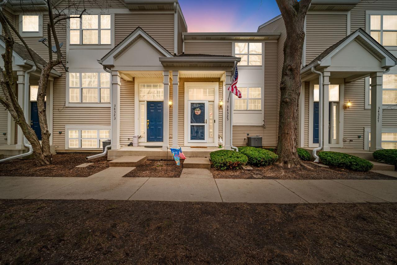 34325 N Barberry Rd., Round Lake, IL 60073