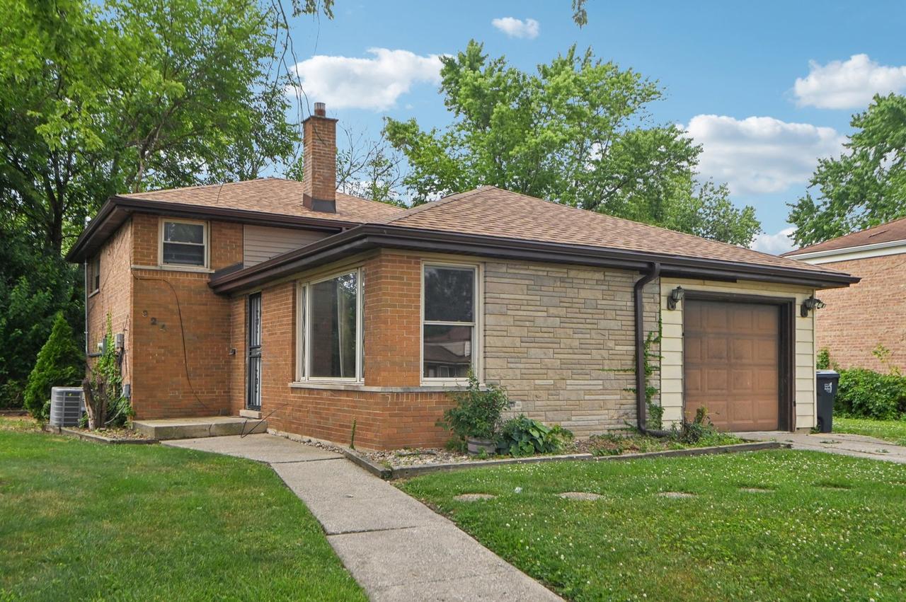 924 E 159 Pl., South Holland, IL 60473