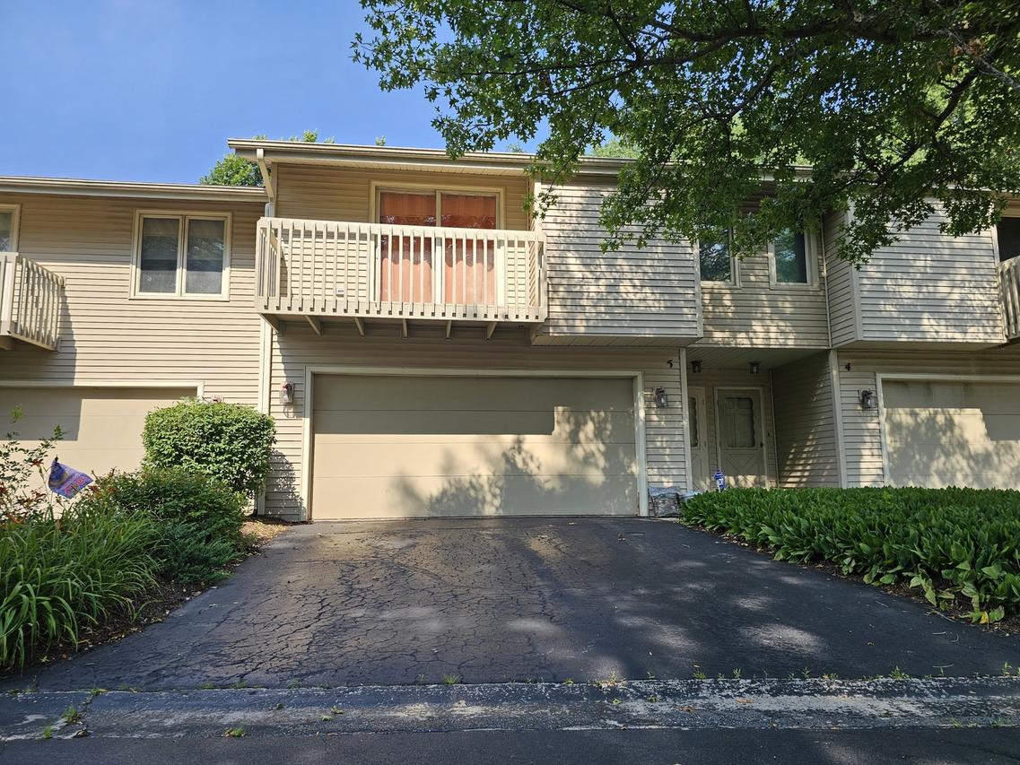 4641 High Point Dr. #5, Rockford, IL 61114