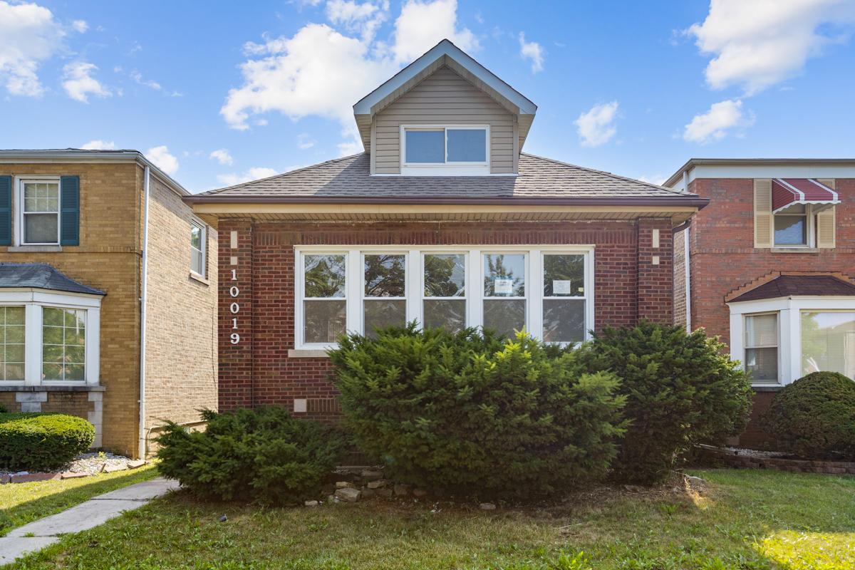10019 S Vernon Ave., Chicago, IL 60628