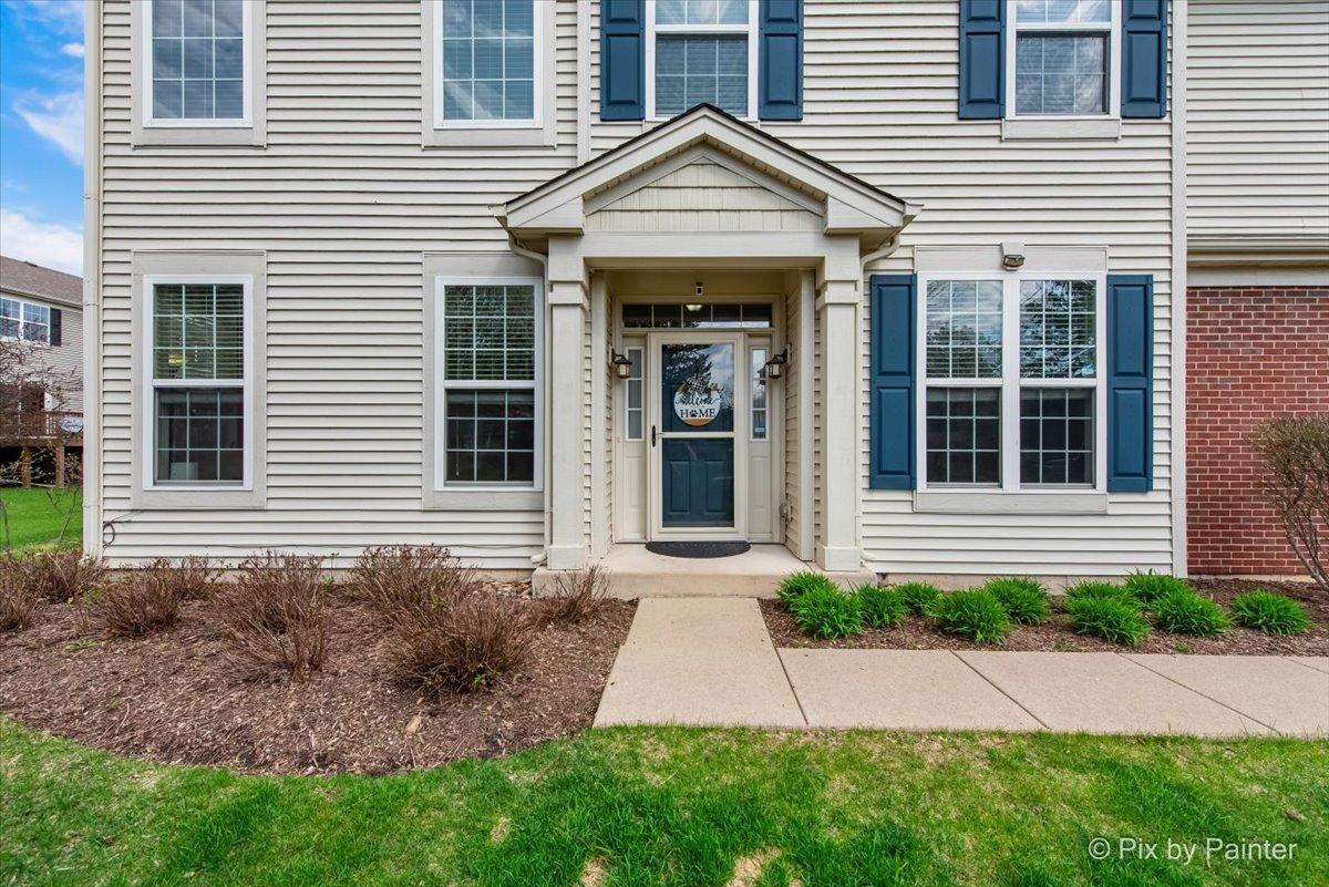 9919 Cummings St., Huntley, IL 60142