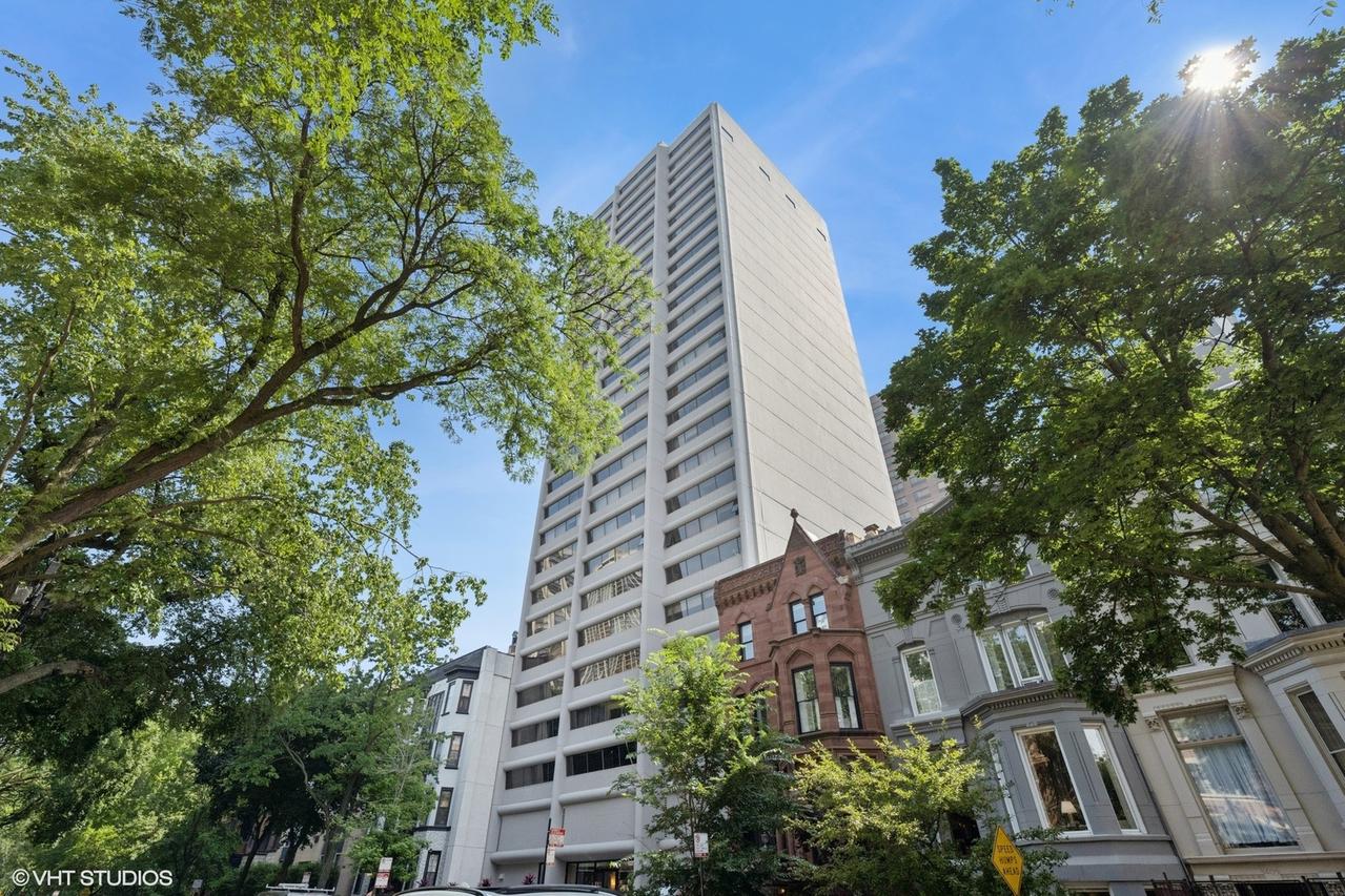 1415 N Dearborn St. #11B, Chicago, IL 60610