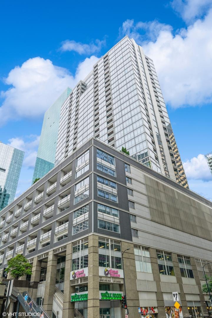 240 E Illinois St. #604, Chicago, IL 60611