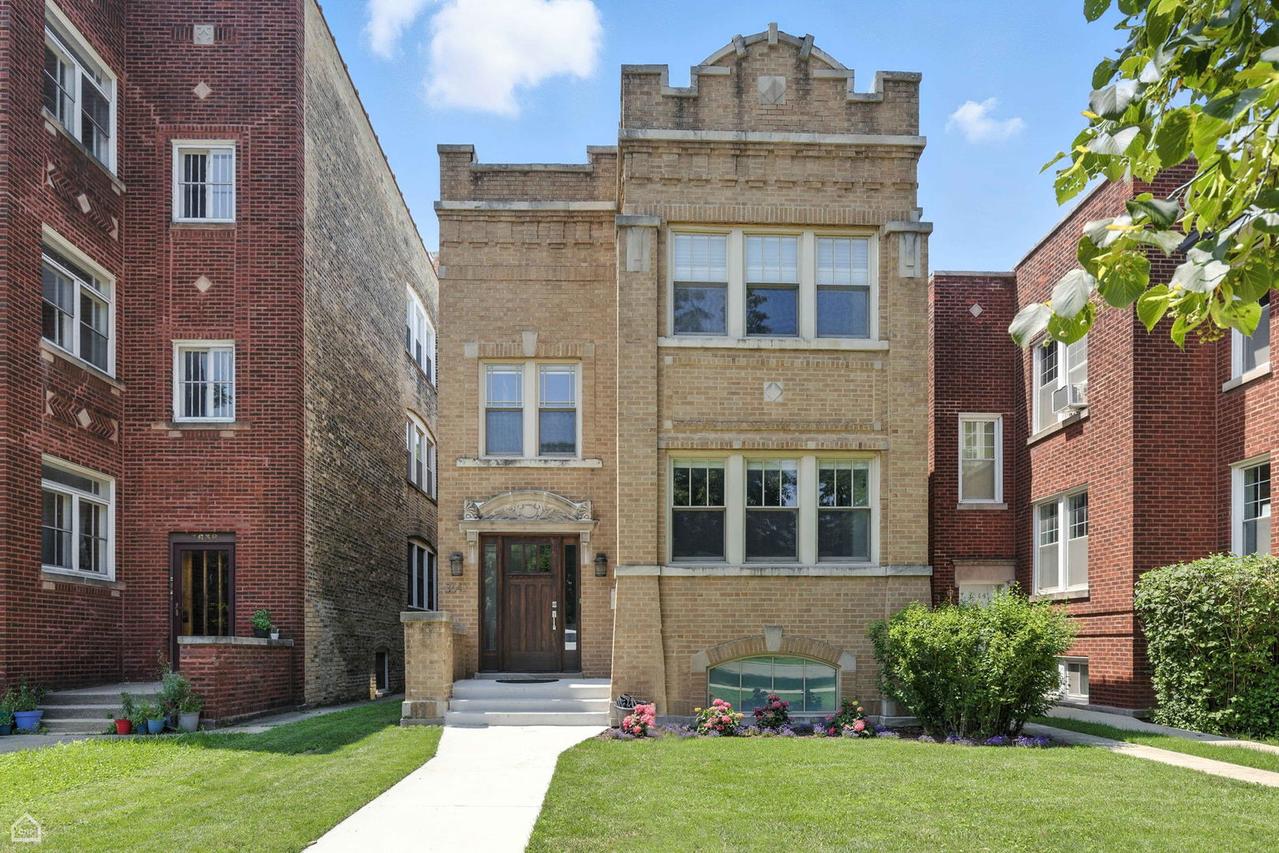 3642 N Keeler Ave., Chicago, IL 60641