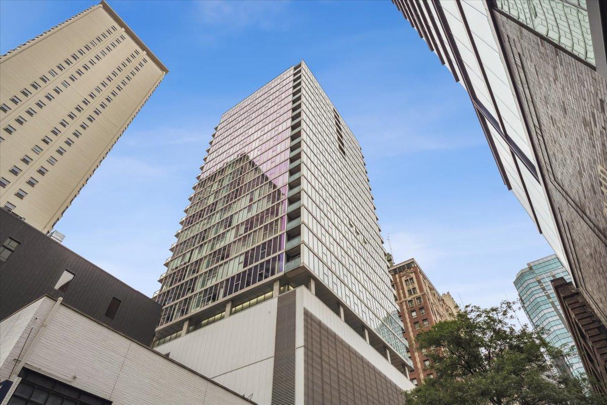 550 N Saint Clair St. #1508, Chicago, IL 60611