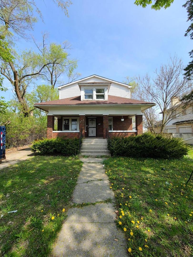 147 W 150th St., Harvey, IL 60426