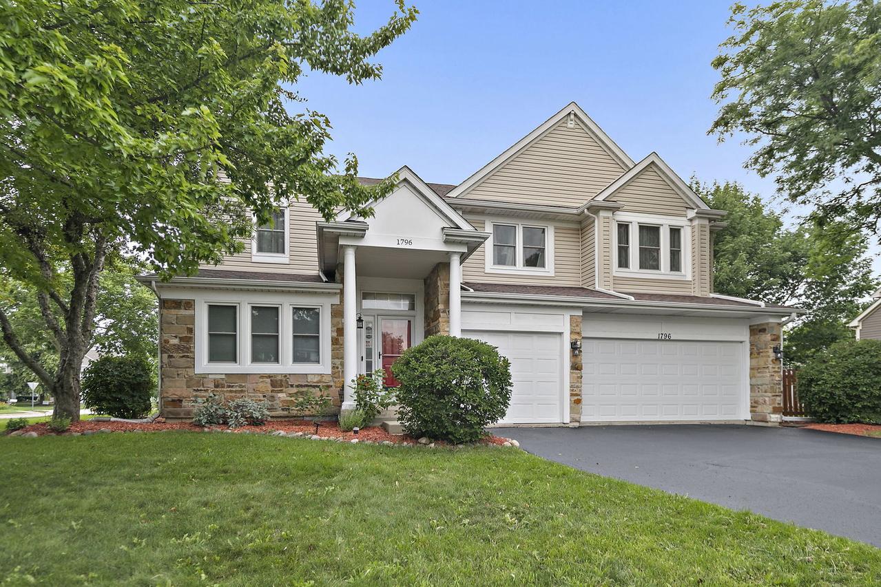 1796 Nashville Ln., Crystal Lake, IL 60014