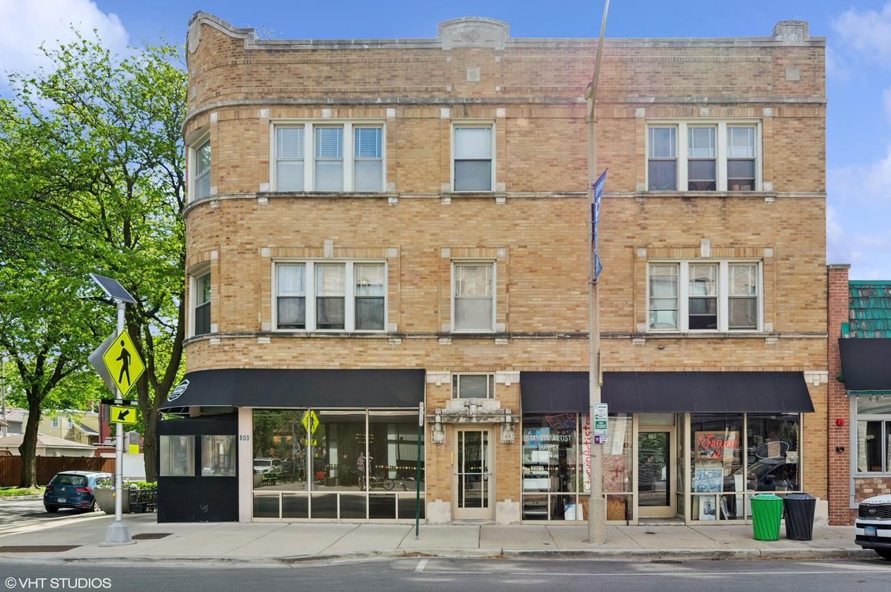 800 S Oak Park Ave. #3N, Oak Park, IL 60304