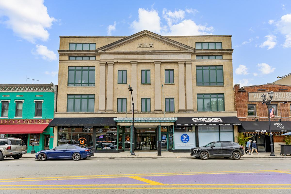 7509 Madison St. #B2, Forest Park, IL 60130