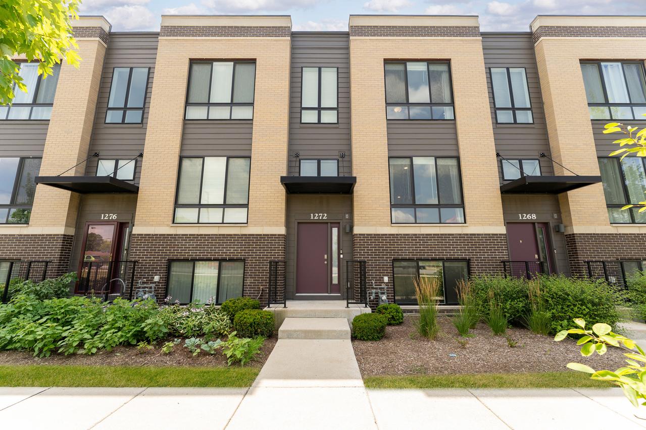 1272 Quadrant Ln., Schaumburg, IL 60173