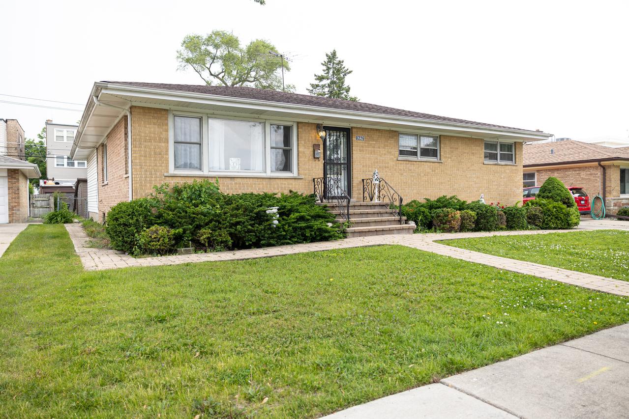 8226 Kenton Ave., Skokie, IL 60076